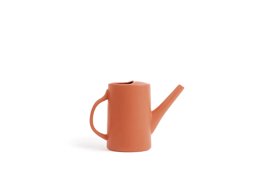 rust momma pot watering can