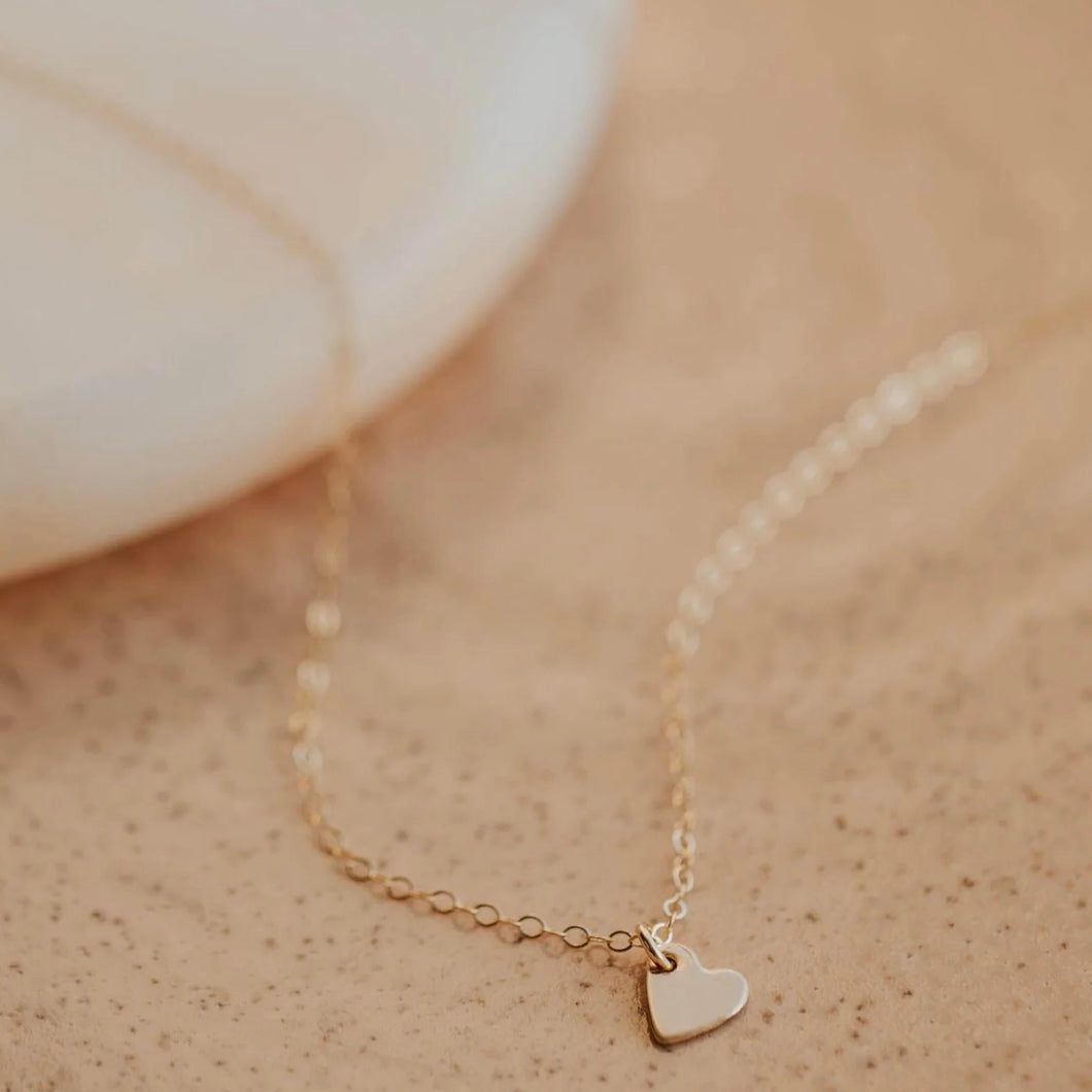 gold tiny heart necklace